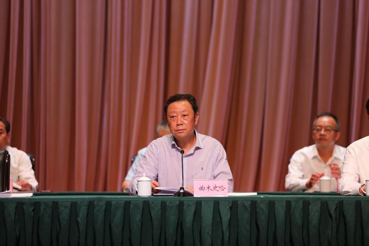 农业科技支撑脱贫攻坚与乡村振兴现场推进会在凉山